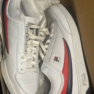 Fila Men's White Sneakers with Red and Black Accents
